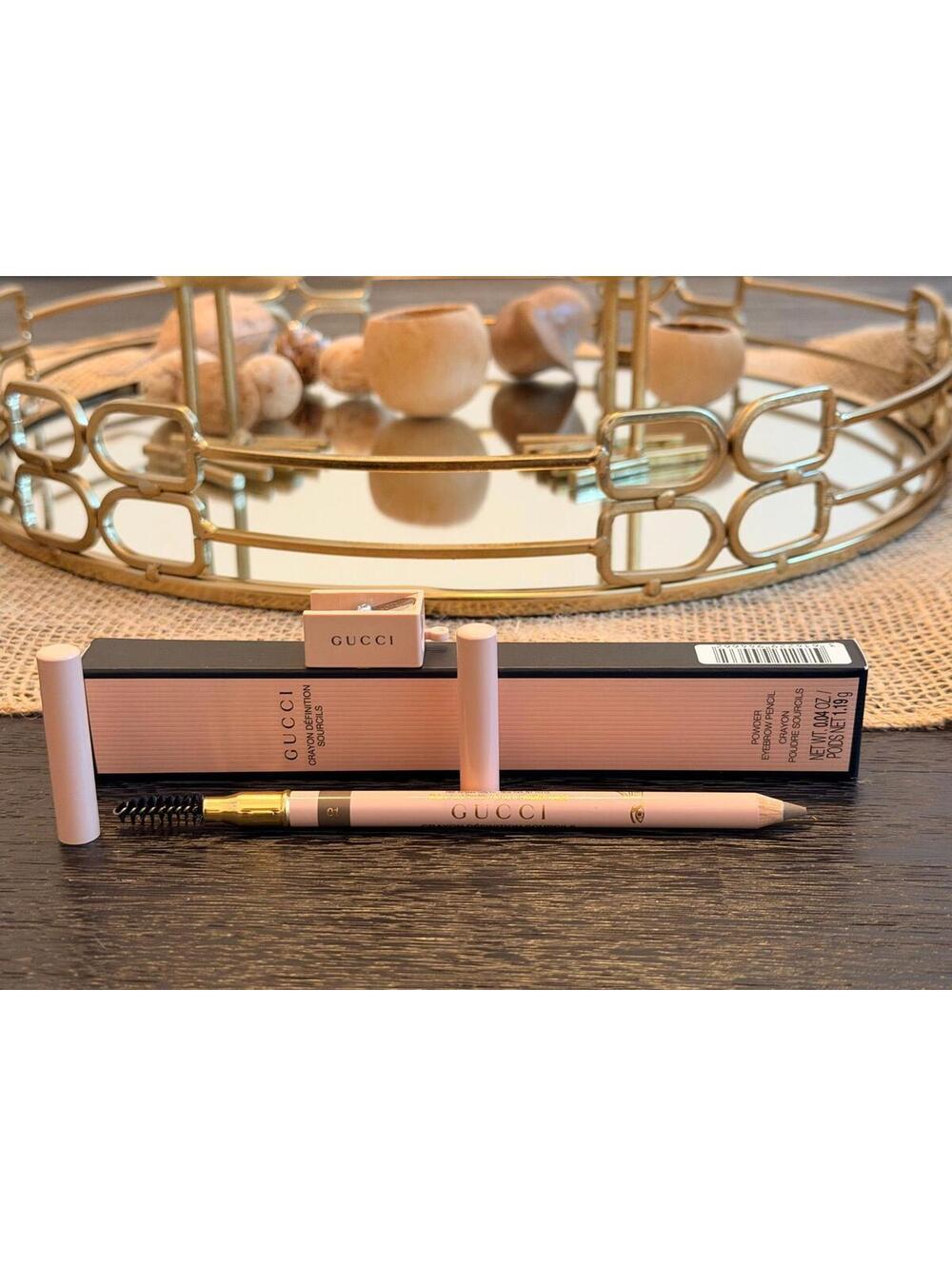 Gucci Powder Eyebrow Pencil Crayon 01 TAUPE + Sharpener (Kit) - 1.19g/.04oz NIB